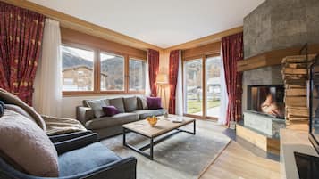 Apartment | 2 bedrooms, iron/ironing board