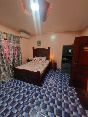 2 室のベッドルーム、WiFi