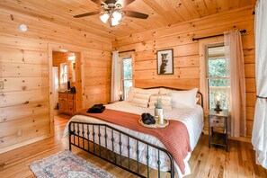 4 dormitoris, escriptori, un bressol de viatge i wifi 