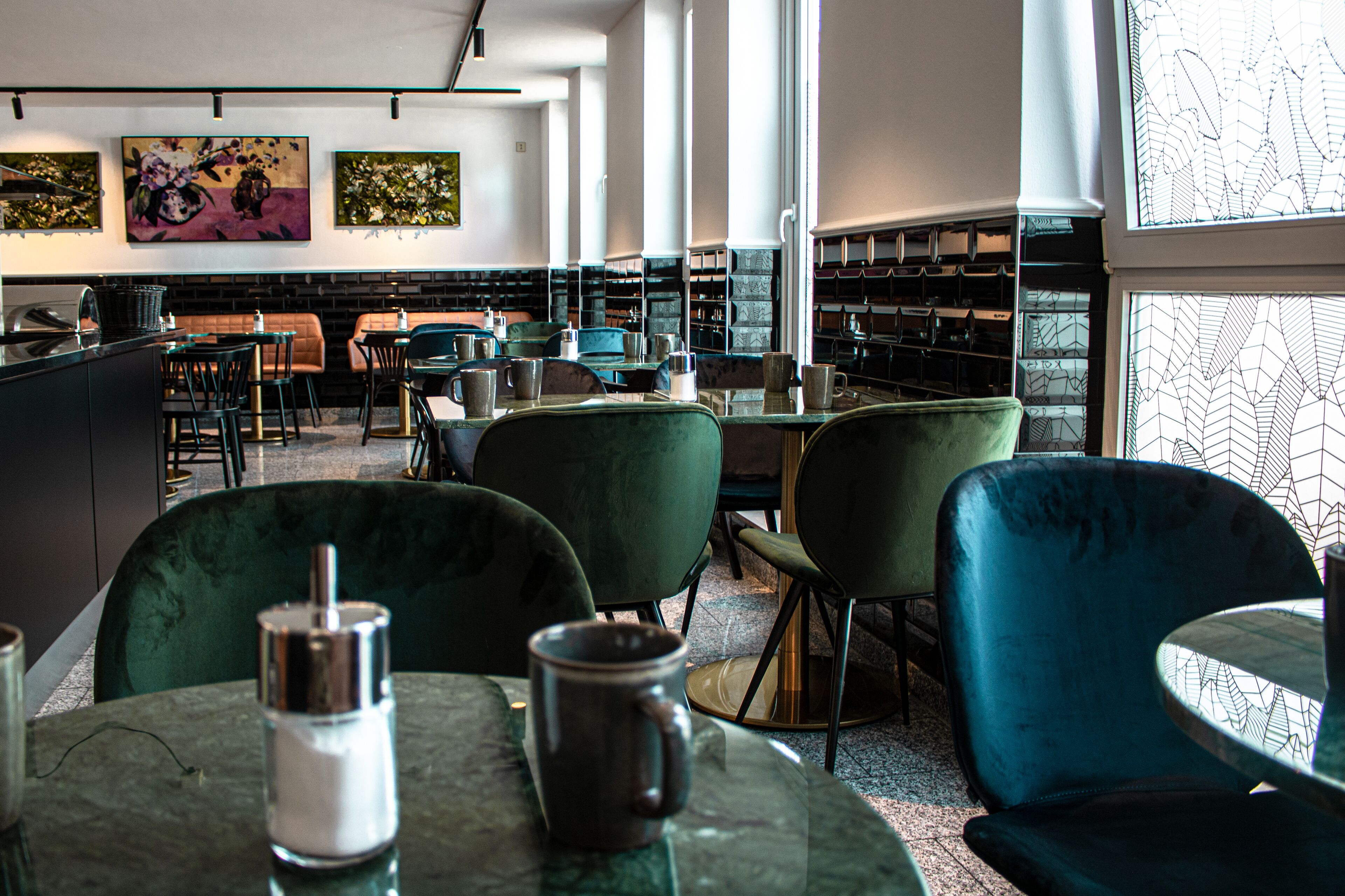 Buffet breakfast on weekends (EUR 19 per person)