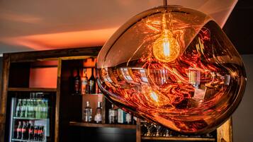 Bar (in der Unterkunft)