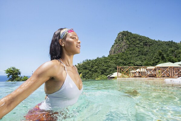 2 outdoor pools - Jungle Bay Dominica (Soufriere)