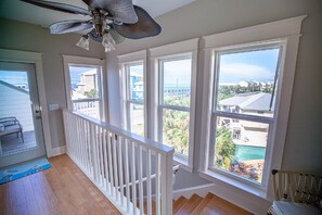 Interior - Peach On The Beach | Beachfront Getaway (Panama City Beach)