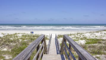 Playa en los alrededores