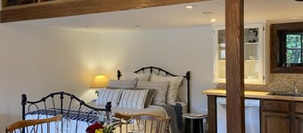 Cowboy cabin with private patio