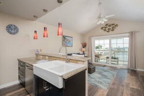 Interior - Charming Condo at Island Place 211! (Cedar Key)
