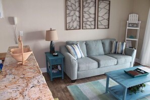 TV - High End Condo at Island Place 212! (Cedar Key)