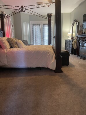 6 Schlafzimmer, Bügeleisen/Bügelbrett, kostenloses WLAN, Bettwäsche