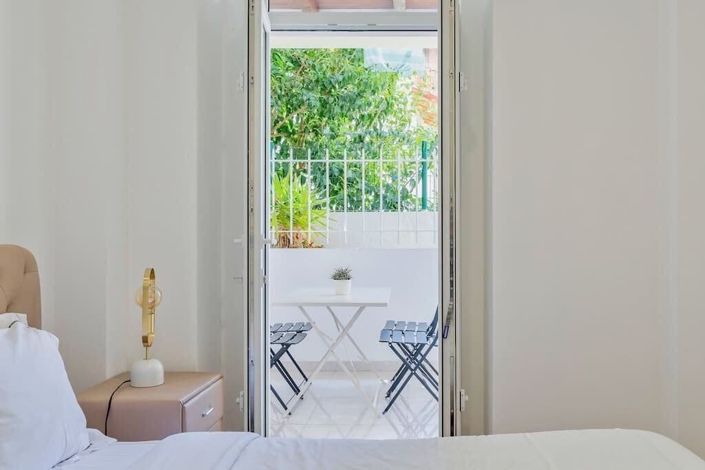 1 bedroom, iron/ironing board, travel crib, WiFi