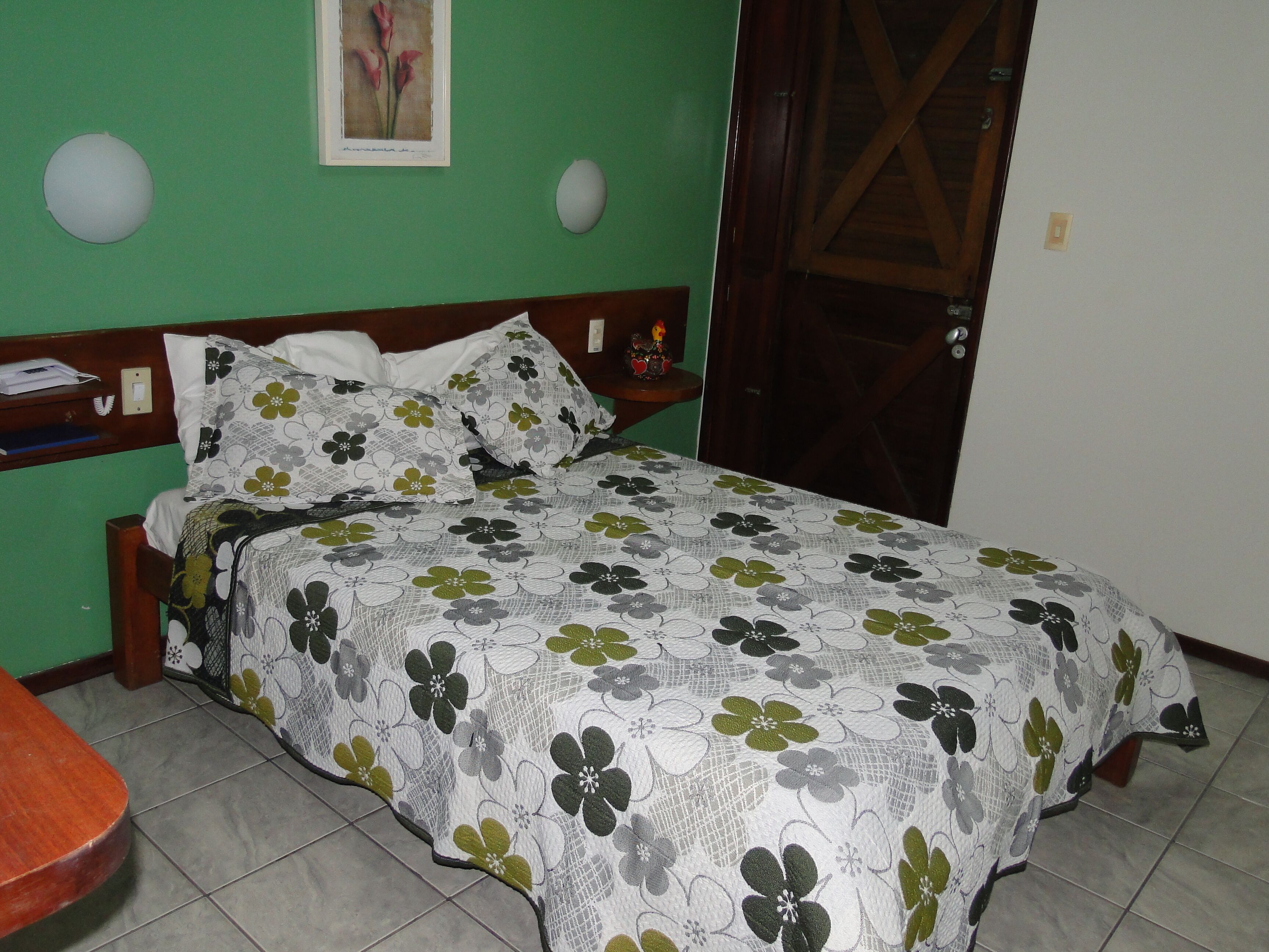 in-room safe, individually furnished, free wifi, bed sheets