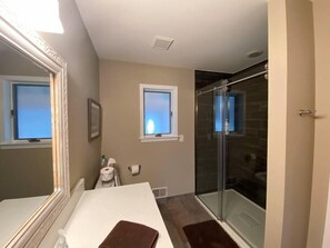 Hair dryer, towels - Haymarsh Creek Cabin | Golf & Forest Escape at The Ranch (South Branch Township)