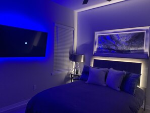 1 bedroom, iron/ironing board, WiFi, bed sheets - Downtown Zen. Perfect location to explore downtown ORL. Private 1 Bedroom House (Orlando)