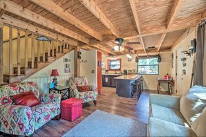 TV - 'Casa Verde' Cabin w/ Fire Pit: 4 Mi to Ski (Cloudcroft)