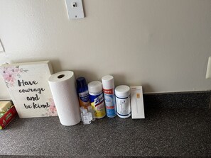 Combined shower/bathtub