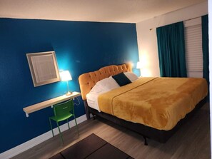 2 chambres, fer et planche à repasser, Wi-Fi gratuit, draps fournis