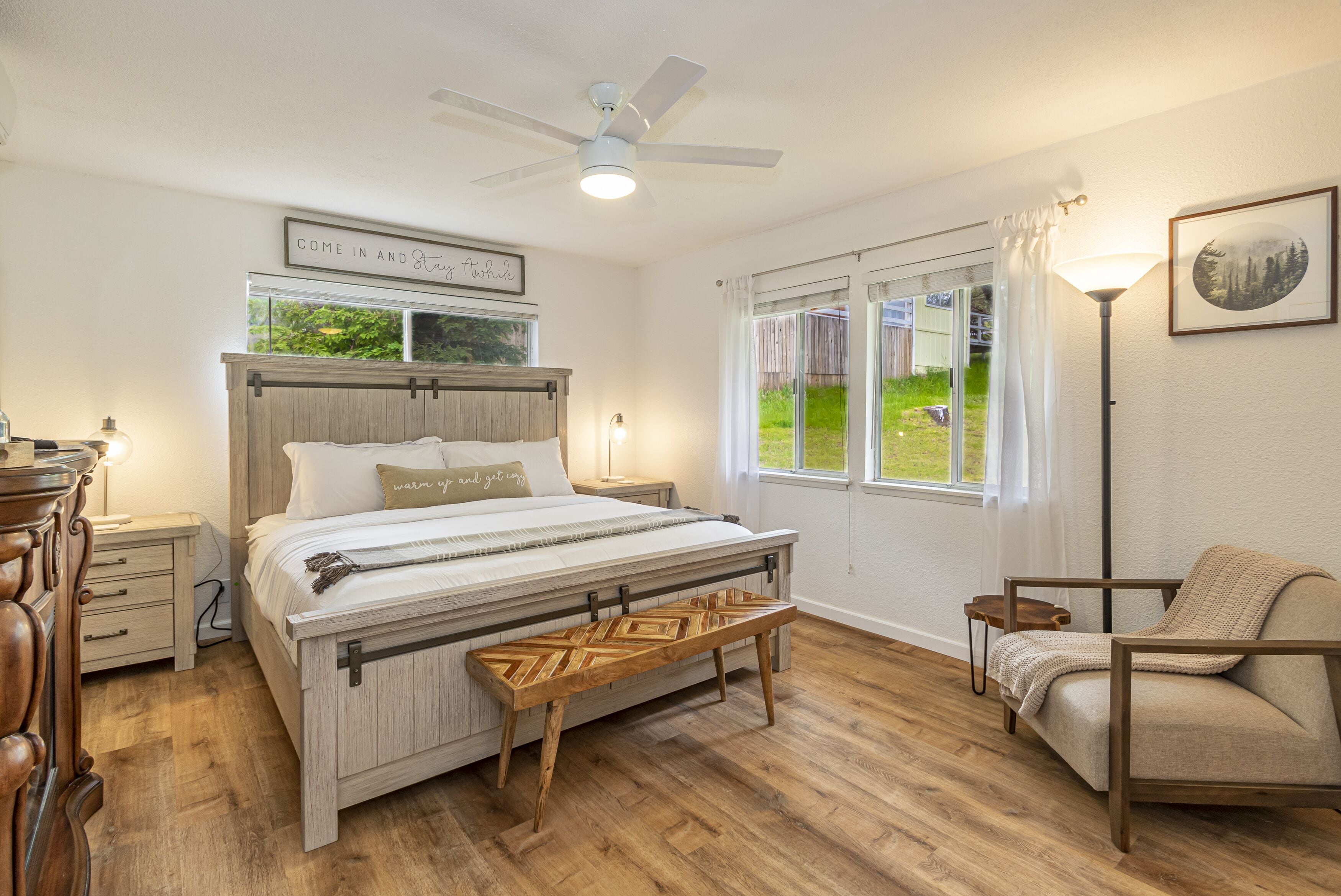 3 chambres, bureau, fer et planche à repasser, Wi-Fi gratuit