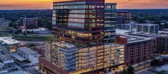 Discover NCSU close by! Cozy Cary retreat awaits.