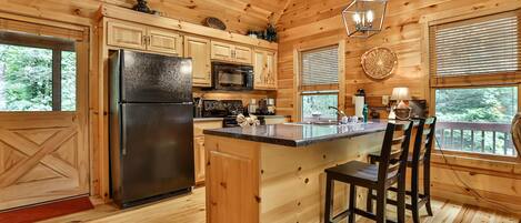 Kühlschrank, Ofen, Herdplatte, Geschirrspüler