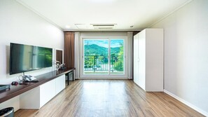 1 camera, Wi-Fi gratuito