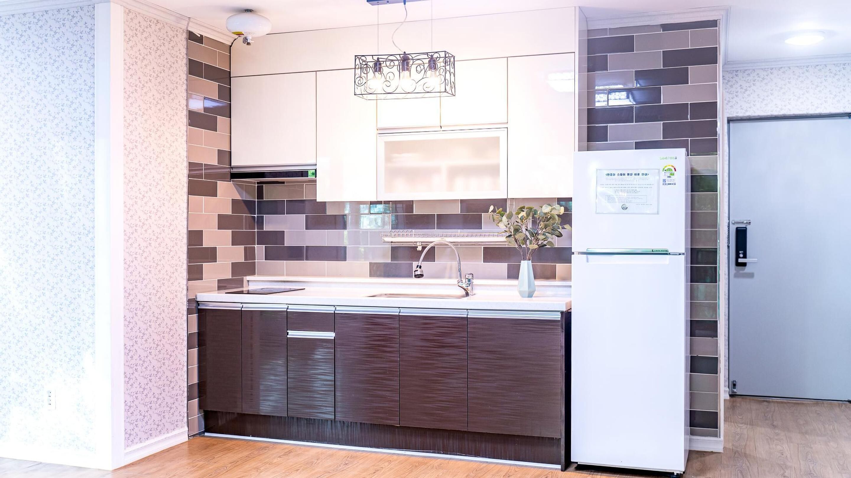 Basic Room, 1 Bedroom (210ho(Jungdaehyeong/Danchesil)) | 1 bedroom, free WiFi