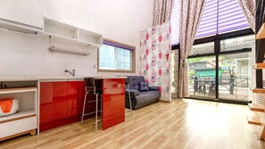 Basic Room, 1 Bedroom (roselle)
