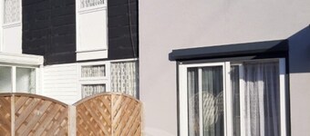 Lovely 2-Bed Apartment in Coventry