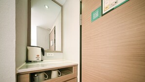 Superior Double Room - CHECK inn Express Taipei Station (Taipei)