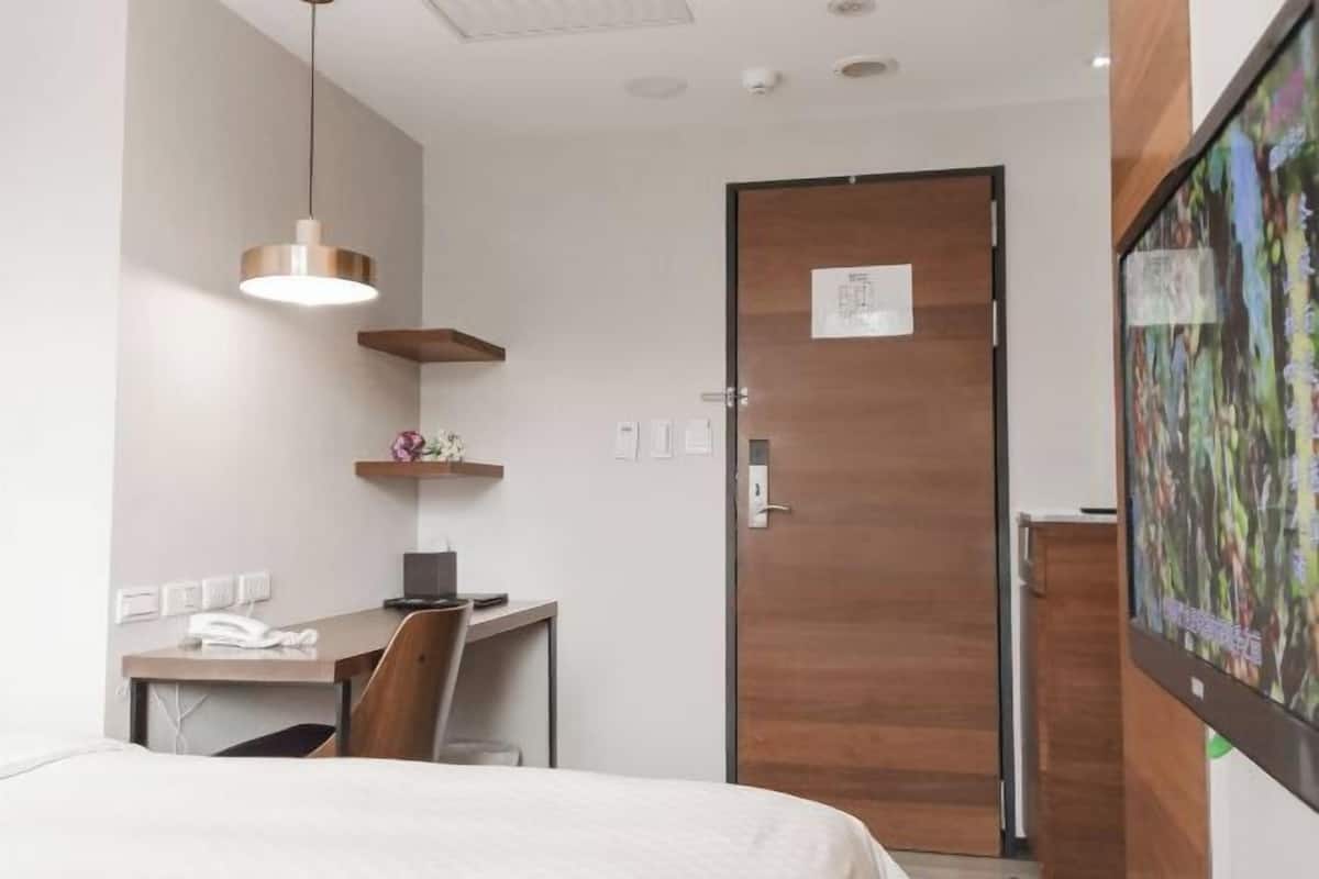 Bureau, espace de travail pour ordinateur portable