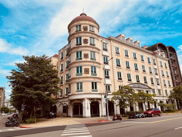 Exterior - CHECK inn Select Taipei Nangang (Taipei)