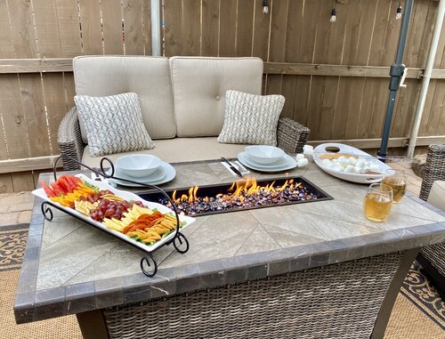 Pico in the Pines, pet friendly and cozy fireplace