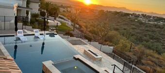 Serene Escape with Sweeping Views, Heated Infinity Pool & Spa