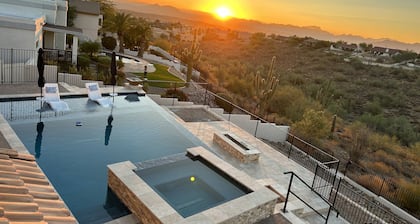 Serene Escape with Sweeping Views, Heated Infinity Pool & Spa