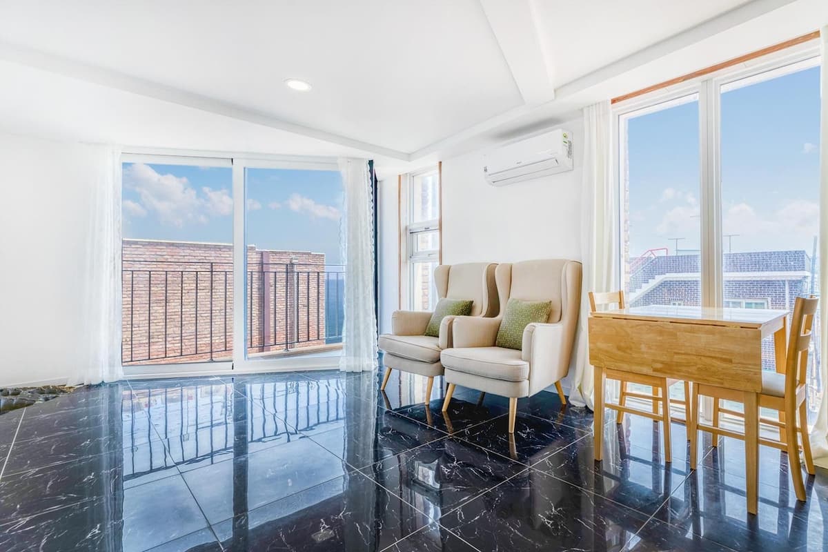 Basic Room, 1 Bedroom (B301(half ocean view))