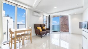 Basic Room, 1 Bedroom (B302(half ocean view))