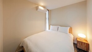 Basic Room, 1 Bedroom (B301(half ocean view)) | 1 bedroom, WiFi (free) - Sokcho Moreve Pension (Sokcho)