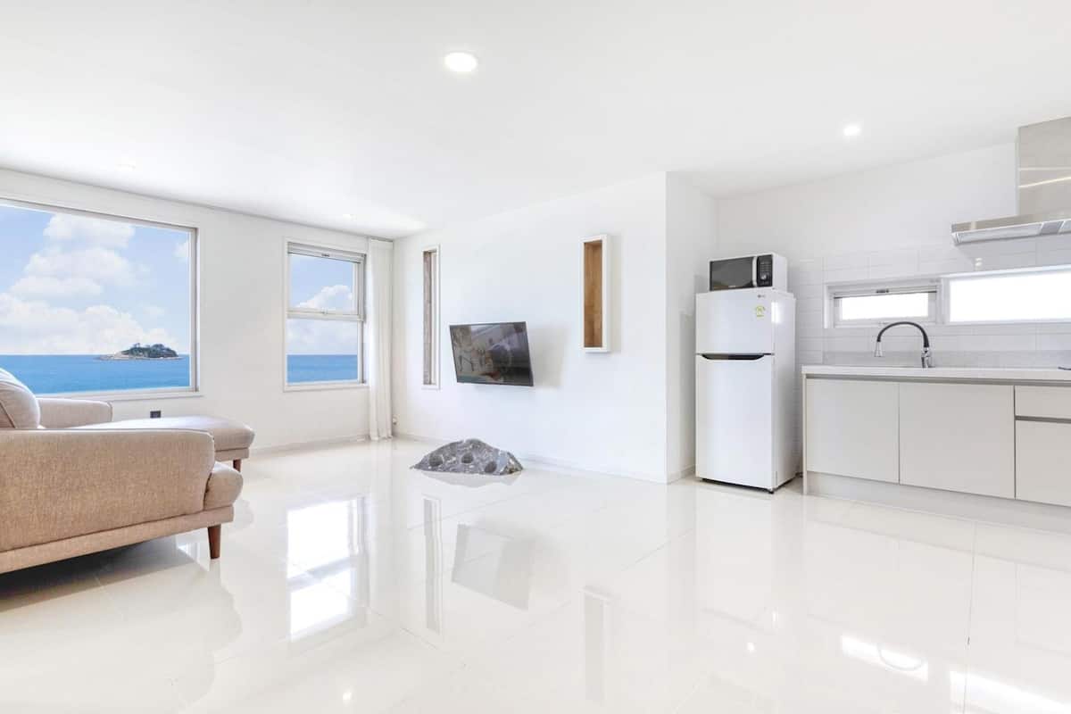 Basic Room, 1 Bedroom (A301(ocean view)) | Exterior
