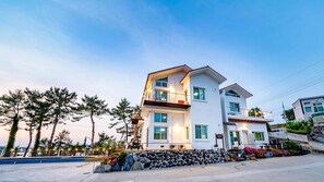 Exterior - Yeosu Sky Pension (Yeosu)