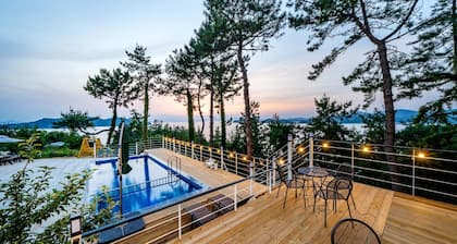 Yeosu Sky Pension