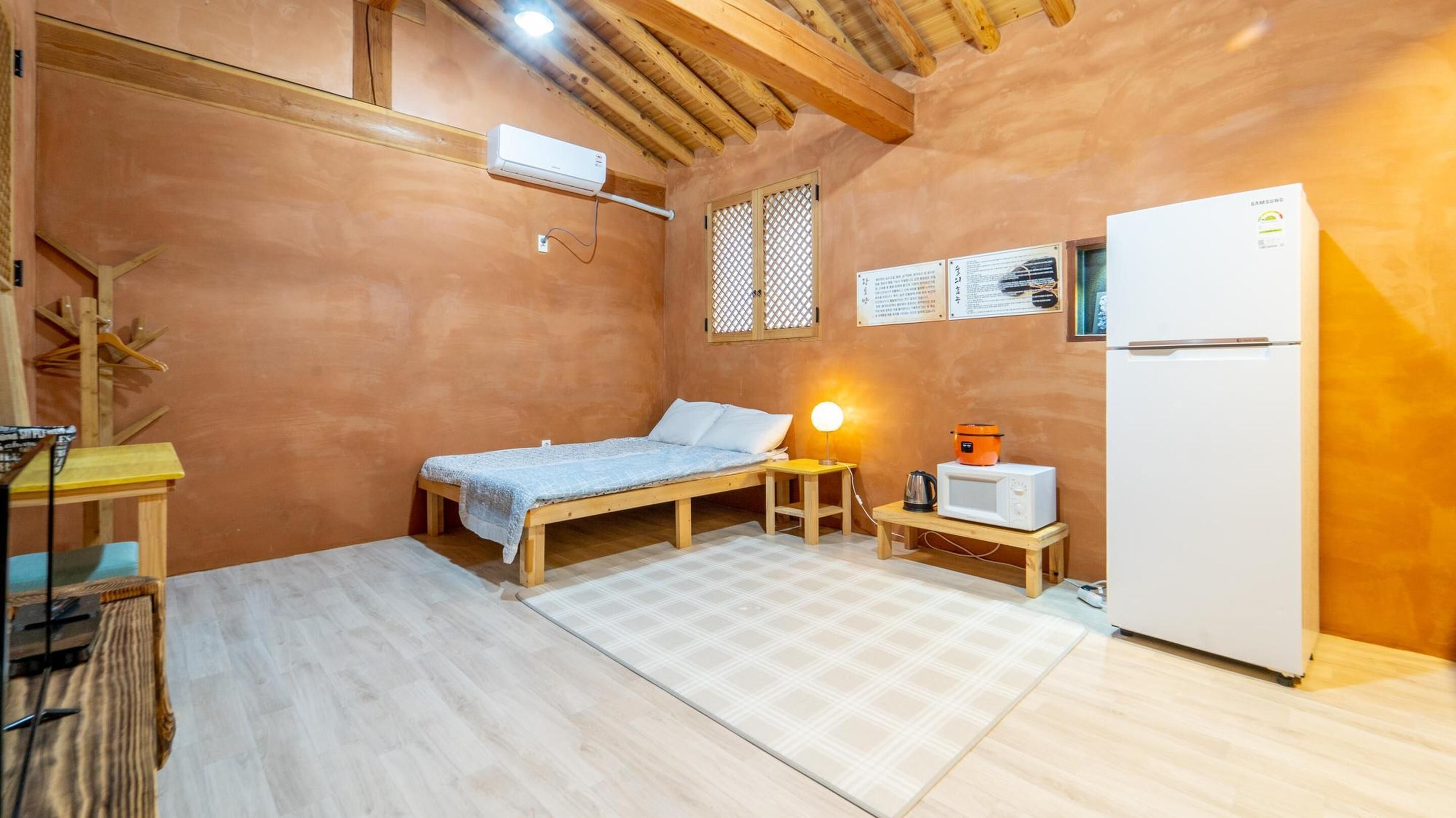 Habitación básica, 1 habitación (10Pyeong-1) | 1 habitación y wifi gratis 