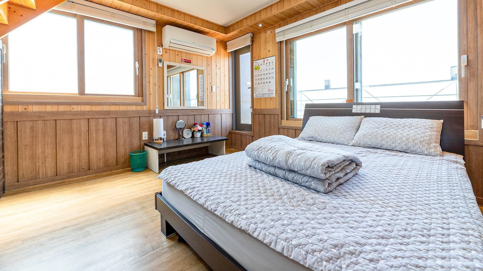 Basic Room, 2 Bedrooms (201ho) | 2 bedrooms, free WiFi