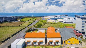 Unclassified image, 3 of 25, button - Jeju Daltokki Pension (Jeju City)
