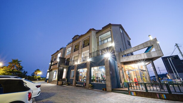 Exterior - Seogwipo Narsha Resort (Seogwipo)