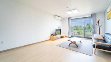 Kamar Basic, 2 kamar tidur (101ho) | 1 kamar tidur dan Wi-Fi gratis