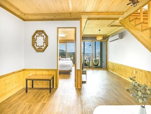 Basic Room, 2 Bedrooms (302ho(gajok/coupie room)) | 2 bedrooms, free WiFi
