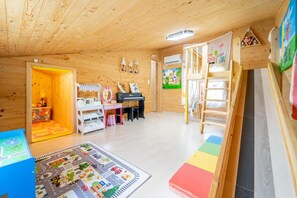 Kamar Basic, 4 kamar tidur (60pyeong Family Kids Room) | 2 kamar tidur dan Wi-Fi gratis