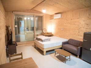 1 bedroom, free WiFi - Jeju Haebaragi Pension (Seogwipo)