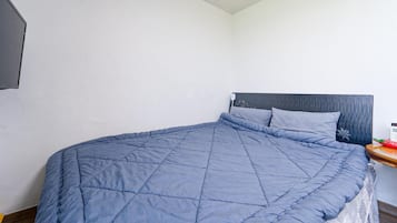 Basic Room, 1 Bedroom (Green de luxe) | 1 bedroom, free WiFi