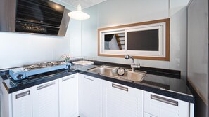 Perushuone, 1 makuuhuone (hado(Family Room/ocean view)) | 1 makuuhuone, ilmainen Wi-Fi
