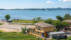 Exterior - Daebudo Banditbul Pension (Ansan)