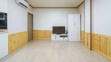 1 bedroom, free WiFi